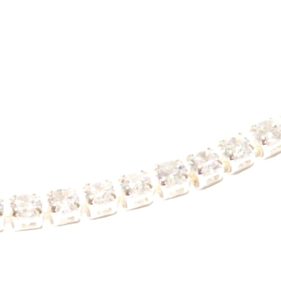 💎 LUV AJ x Alyssa Lynch Prong-Set Silver Tennis Necklace – Total Showstopper! - Picture 14 of 16